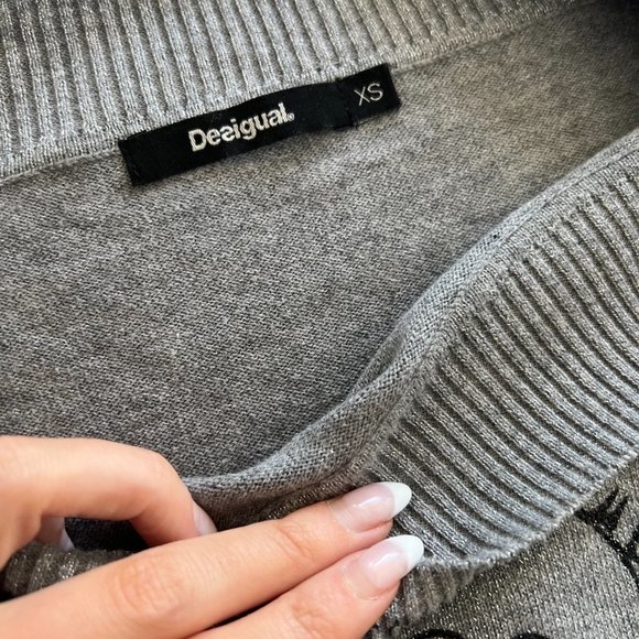 Desigual Grey Floral Knit Top - Picture 7 of 8